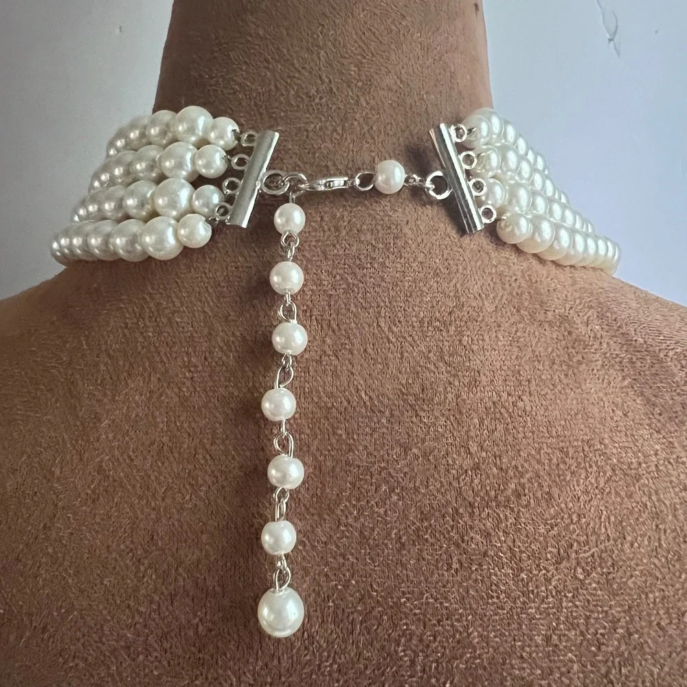 Vintage Multi Strand Faux Pearl Rhinestone Brooch Necklace 16-19.5 Regency